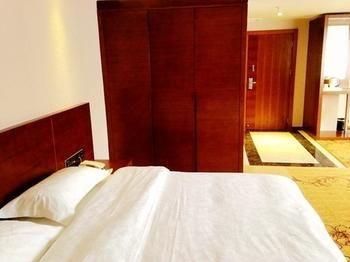 Xiandi International Hotel หนานหนิง ภายนอก รูปภาพ